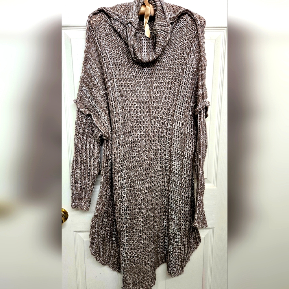 Fun soft and interesting pullover sweater dress. OS